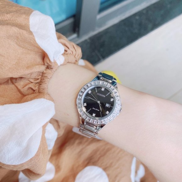 Citizen Diamond Date Bracelet 31mm Watch main image 4